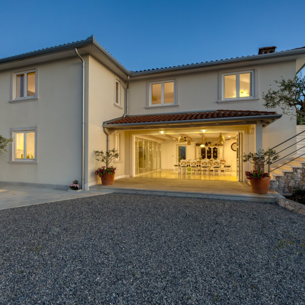 Villa Prisunac, Villa Prisunac Zagore, Brseč